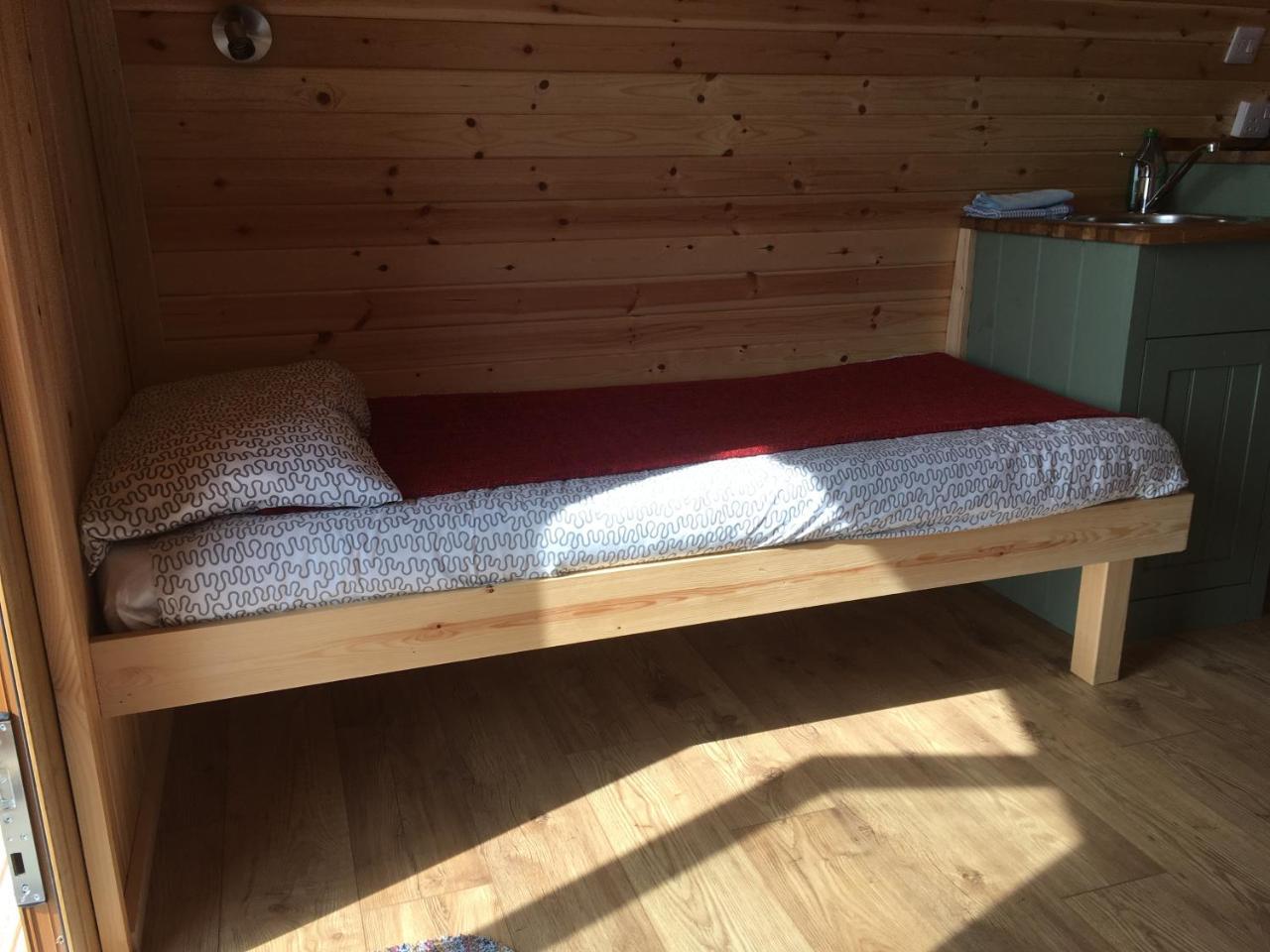 Acheninver Hostel *