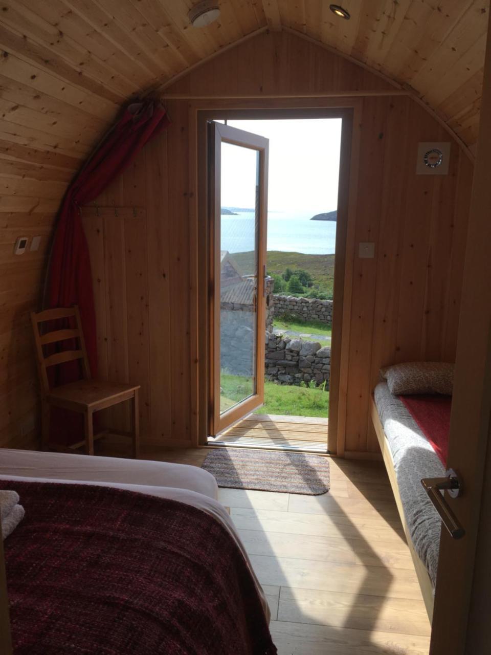 Acheninver Hostel *